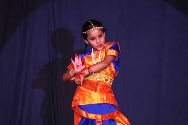 Cultural Evening at GBA Durgotsav 2026, Maha Shashthi